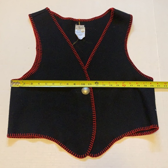 Vintage Inuit Black and Red Wool Vest - Women’s Size Medium - Picture 7 of 8
